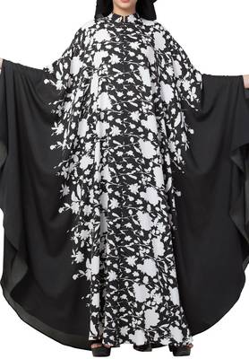 Crepe Black And White Printed Irani Kaftan 1
