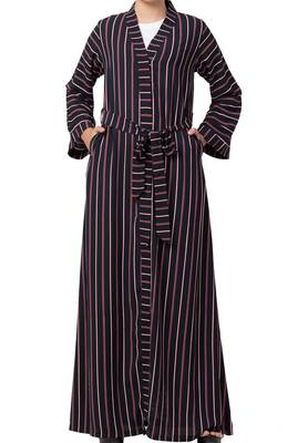 Long Abaya Like Dress In Stripes With Pockets And Belt Made Of Moss Fabric 3