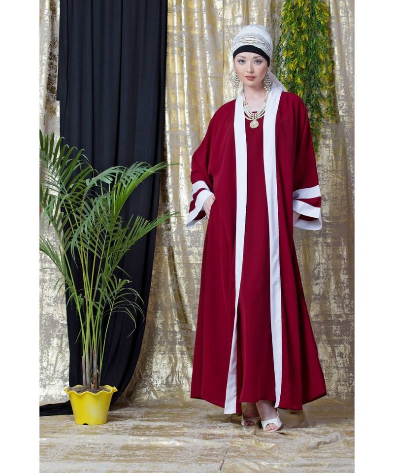Maroon Nazneen Contrast Band With Inner Dubai Kaftan