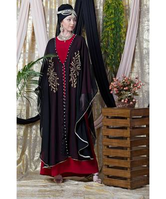 Maroon Nazneen Embroidered Butterfly Upper With Inner Abaya Cum Kaftan 7