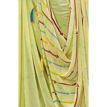 Light green printed georgette saree with blouse 3
