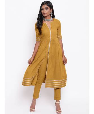 Green Gota Slit Kurta Set 5