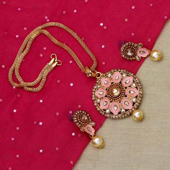 Pink pendants 1
