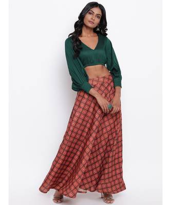 Brown Motif Green Skirt-Set 1