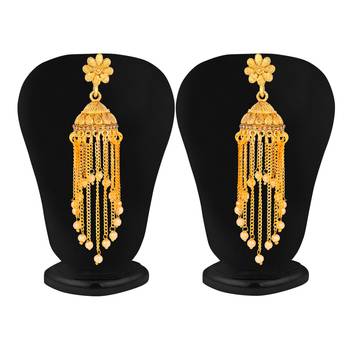Yellow pearl earrings 2