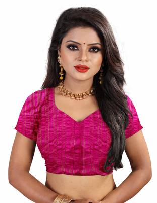 Pink woven banarasi saree with blouse 4