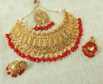 Lalso Designer Gold Plated Kundan Stone Maroon Drops Bridal Choker Necklace Earring Jewelry Set - LCN29_MR 2