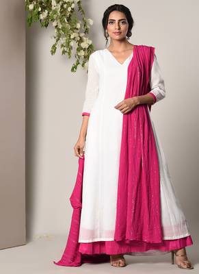 White Pink Border Dress Pink Silver Crinkle Dupatta Set 1
