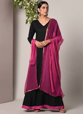 Black Pink Border Dress Pink Chiffon Dupatta Set 1