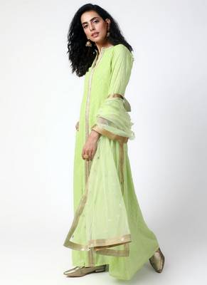 Green Lace Kurta-Pant-Dupatta 2