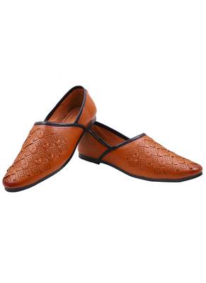  Casual Ethnic Tan Juttis Shoes For Men 1