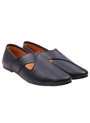  Casual Ethnic Black Juttis Shoes For Men 4