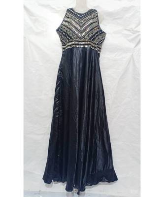 Black Embroidered Lycra Islamic Arabic Partywear Gown 1