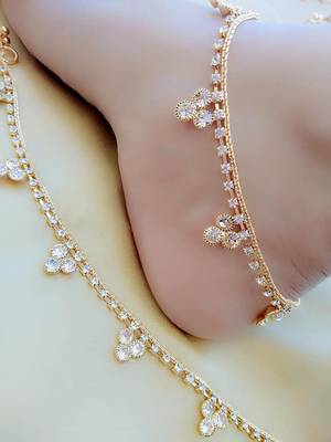 White Diamond Anklets 1
