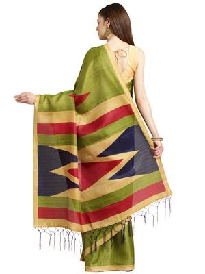 Green woven art silk saree with blouse 2