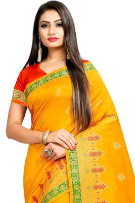 Yellow woven silk saree with blouse 4