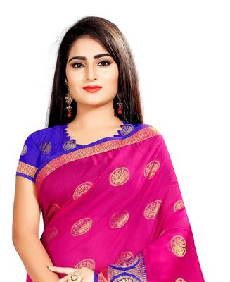 Pink woven silk saree with blouse 4