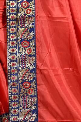 Red woven silk blend saree with blouse 3