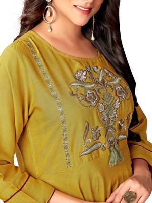 Kimisha Mahendi Green & Red Cotton Slub A Line Kurta With Plazzo Set 2