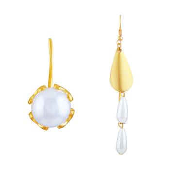 Gold Earrings 1