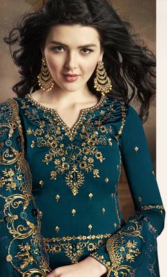 Dark-turquoise embroidered silk kameez with sharara 2