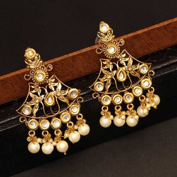 White danglers-drops 1