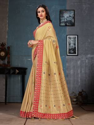 Beige woven cotton silk saree with blouse 2