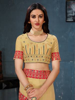 Beige woven cotton silk saree with blouse 4