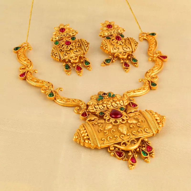 gold necklaces
