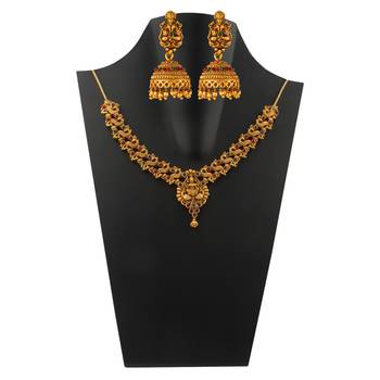 gold necklaces 4