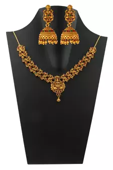 gold necklaces