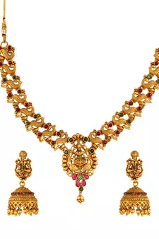 gold necklaces
