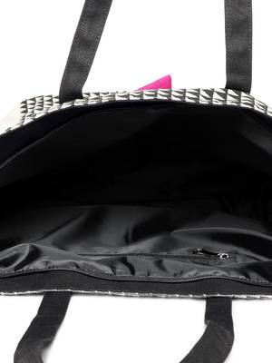 balck and white canvas bag 3