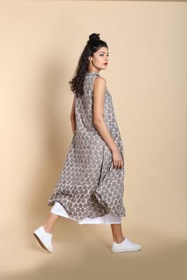 Desi Weavess elegant kurta 2