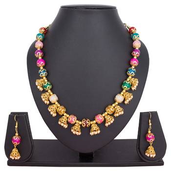 Multicolor emerald  necklaces 1