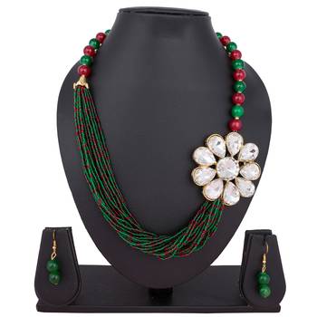 Green emerald  necklaces 1