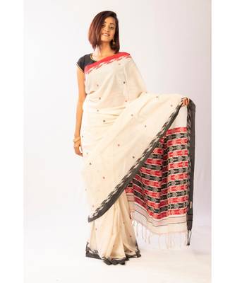 White Bengal Cotton Jamdaani saree with blouse 1
