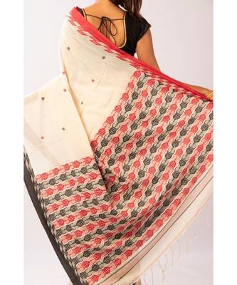 White Bengal Cotton Jamdaani saree with blouse 4