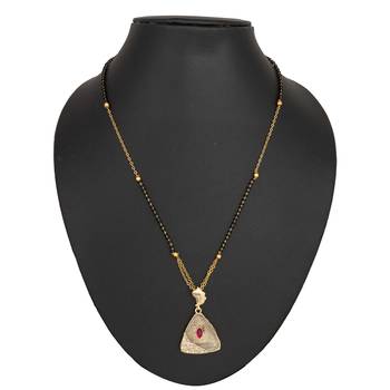 Pink diamond mangalsutra 1