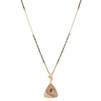 Pink diamond mangalsutra 3