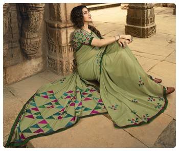 Green printed georgette saree with blouse 2