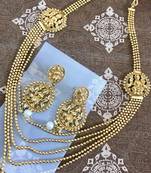 Gold necklace-sets