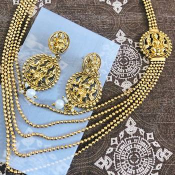 Gold necklace-sets 2