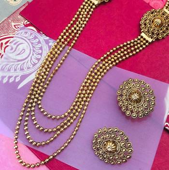 Gold necklace-sets 1