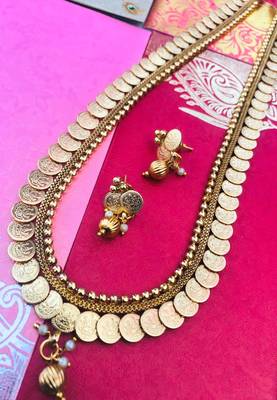 Gold necklace-sets 1