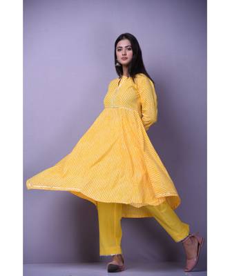 Yellow leheriya Suit Set 2