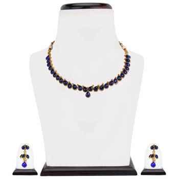 Blue necklace-sets 2