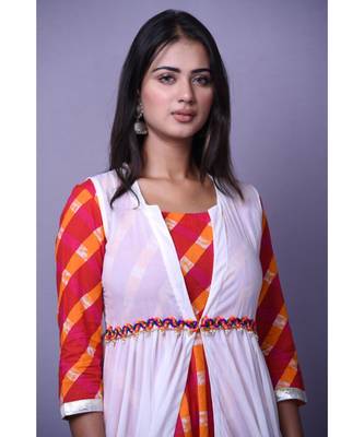Red Leheriya Dress with white cape 3