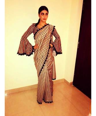 Golden printed georgette saree with blouse 2