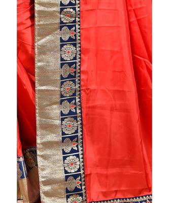 Red woven silk blend saree with blouse 3